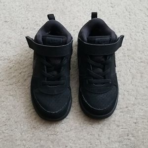 Toddler Nike sneakers